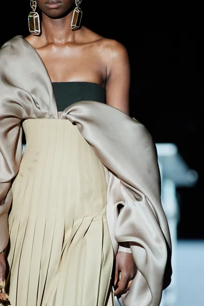 Look 6